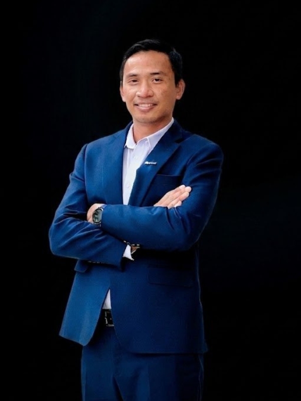 Mr. Sun Vannak Project Manager